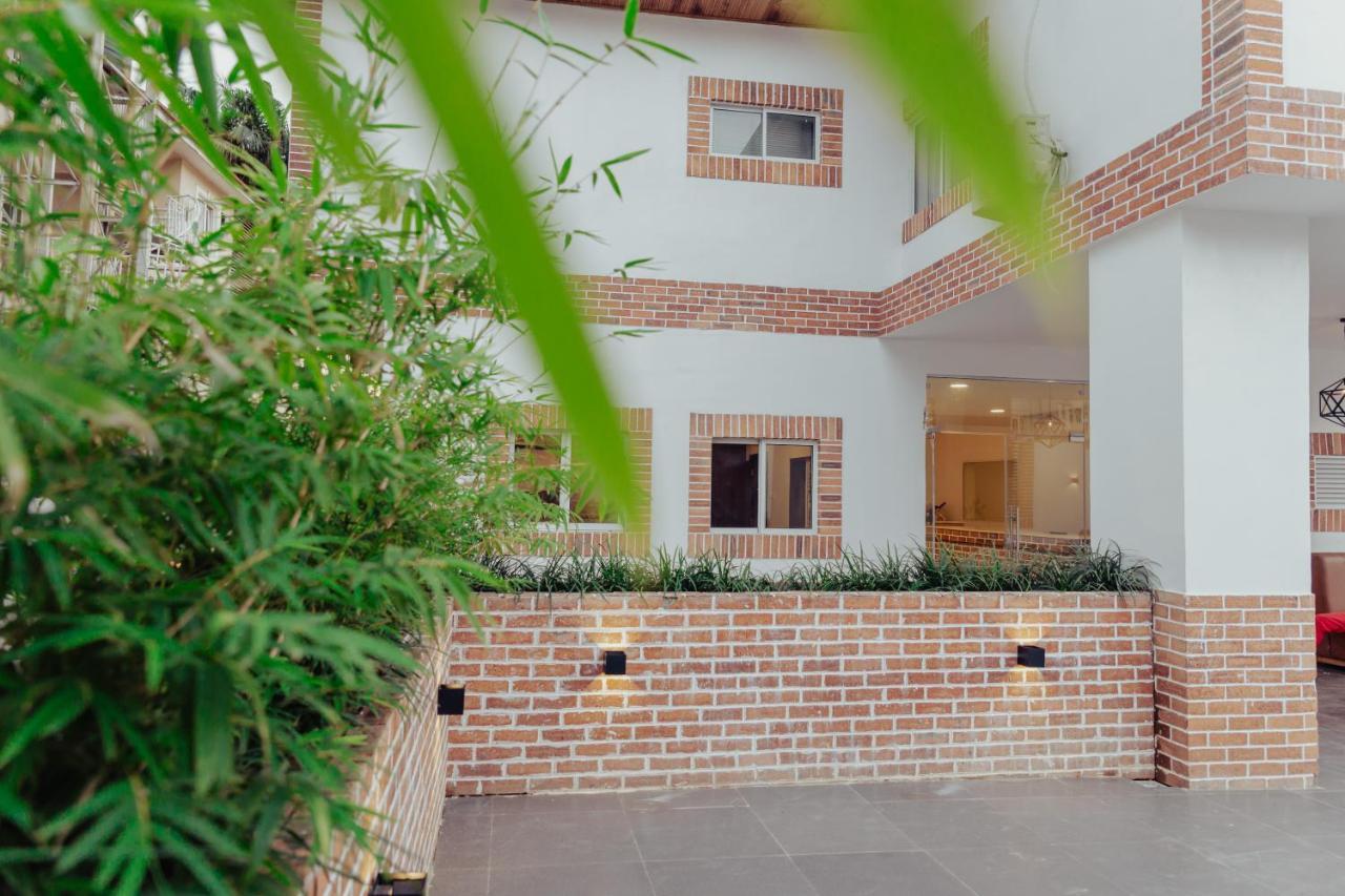 Sinclair Lake Chad Abuja Exterior photo