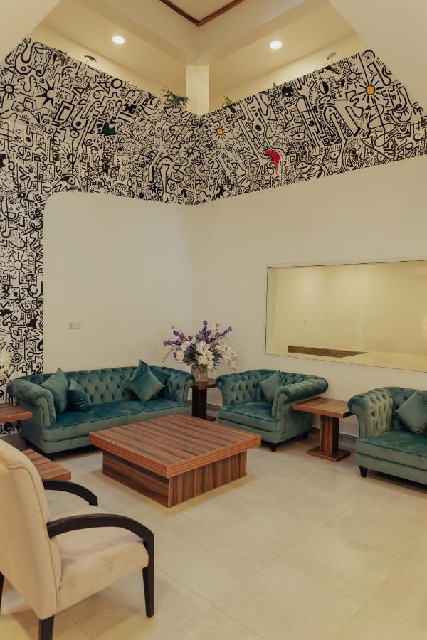 Sinclair Lake Chad Abuja Exterior photo